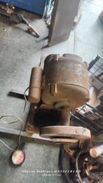 Electromotor met voet, Ophalen of Verzenden, Zo goed als nieuw