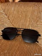 Yves Saint Laurent zonnebrillen, Overige merken, Zonnebril, Zwart, Nieuw