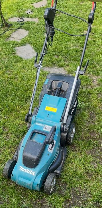 Tondeuse à gazon Makita Elm3320 beschikbaar voor biedingen