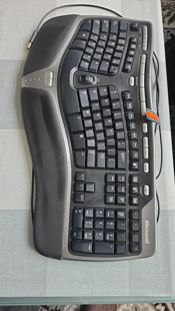 Microsoft Ergonomisch toetsenbord 4000, Computers en Software, Toetsenborden, Ergonomisch, Ophalen