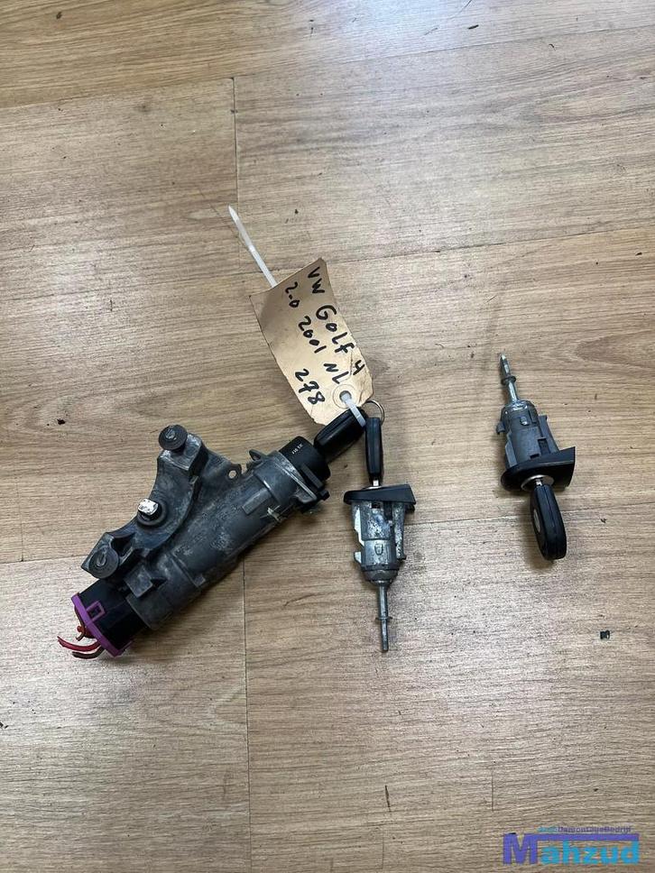 vw golf 4 contactslot, Auto-onderdelen, Overige Auto-onderdelen, Volkswagen, Gebruikt