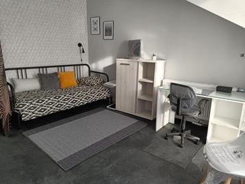 Studio (KOT). Liège/Seraing. Toutes charges comprises. beschikbaar voor biedingen