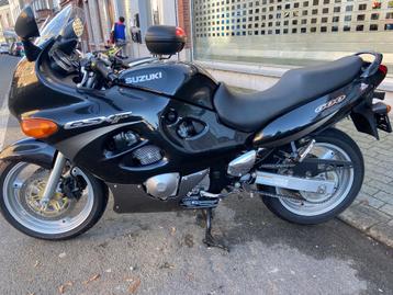 SUZUKI GSX-F 600 beschikbaar voor biedingen