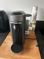 Vertuo plus deluxe Titan Nespresso machine, Elektronische apparatuur, Koffiezetapparaten, Ophalen, Zo goed als nieuw