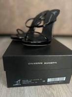 Giuseppe Zanotti high heels 38 110cm nieuw!, Kleding | Dames, Schoenen, Ophalen of Verzenden, Zo goed als nieuw