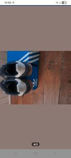 Unisex blauwe gazelle nieuw ophalen in oudenaarde mvg, Kleding | Dames, Schoenen, Ophalen, Zo goed als nieuw, Sneakers