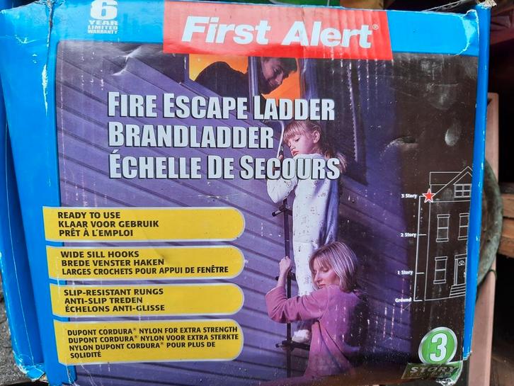 vluchtladder, Doe-het-zelf en Bouw, Ladders en Trappen, Nieuw, Ophalen