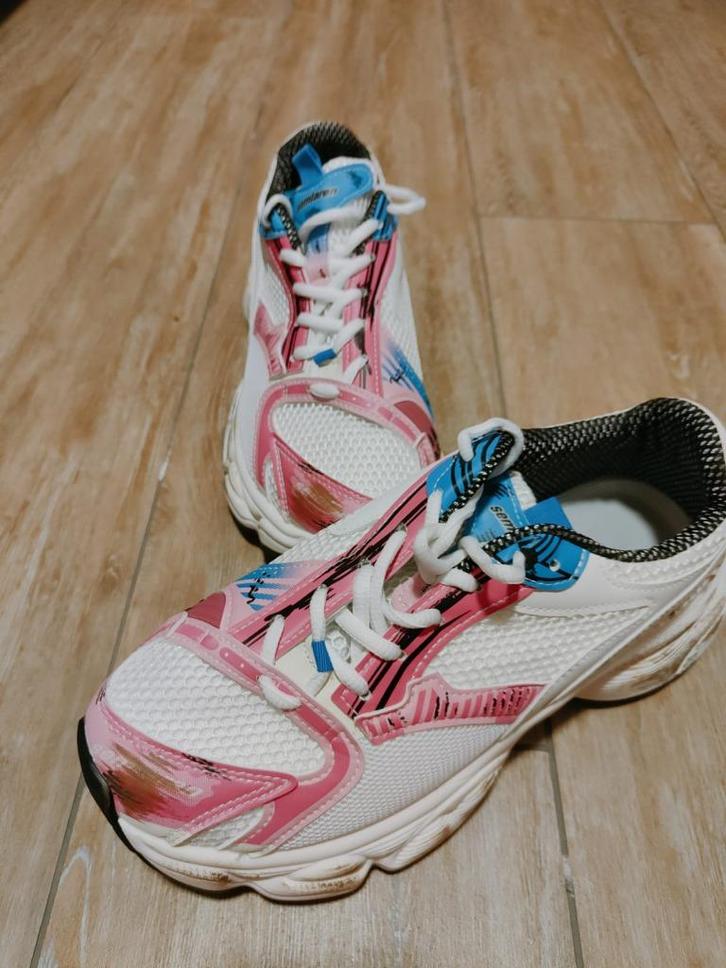 Nieuwe Sneakers – Maat 43 – Slechts €15!, Kleding | Heren, Schoenen, Nieuw, Sneakers, Overige kleuren, Ophalen