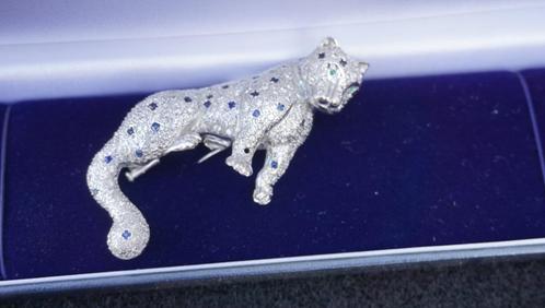 Jaguar 18K goud (32g) +-5K Diamant natuur + safier, Bijoux, Sacs & Beauté, Broches, Comme neuf, Or, Or, 4 à 7 cm, Avec pierre précieuse