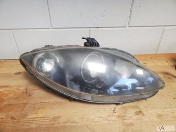 Seat Leon 1p 2005 - 2009 xenon koplamp rechts 1p0941032 €200 beschikbaar voor biedingen