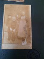 heel oude foto gezin ca 1900, Verzamelen, Foto's en Prenten, Gebruikt, Foto, Ophalen of Verzenden, Voor 1940