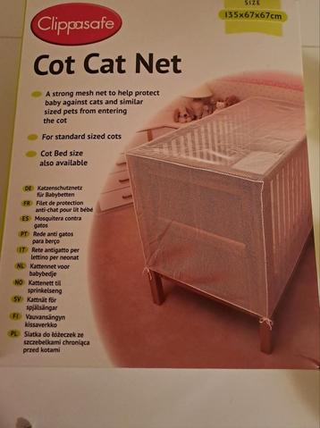 Anti kattennet voor babybedje beschikbaar voor biedingen
