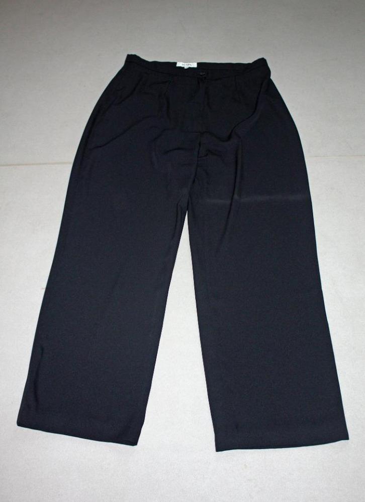 zwarte broek – merk: Scapa – maat: 44, Kleding | Dames, Broeken en Pantalons, Zo goed als nieuw, Maat 42/44 (L), Zwart, Ophalen of Verzenden