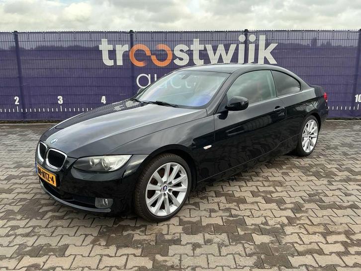 2010 - BMW - 3-serie Coupé - 320i Corp.Lease Exec - Persone, Auto's, BMW, Bedrijf, 3 Reeks, Open dak, Overige brandstoffen, Euro 5