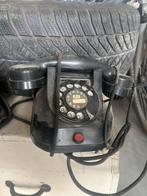 2 vintage telefoons, Telecommunicatie, Vaste telefoons | Niet Draadloos, Ophalen, Zo goed als nieuw