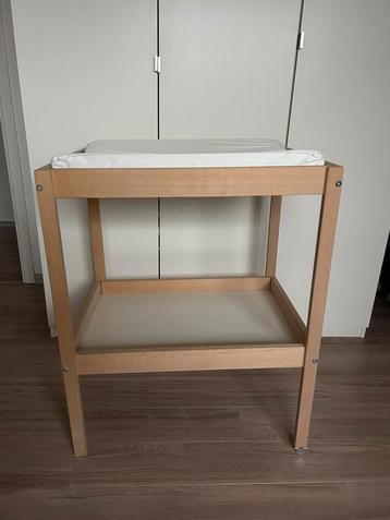 Wastafel met waskussen en wieltjes, Enlèvement, Utilisé, Commode