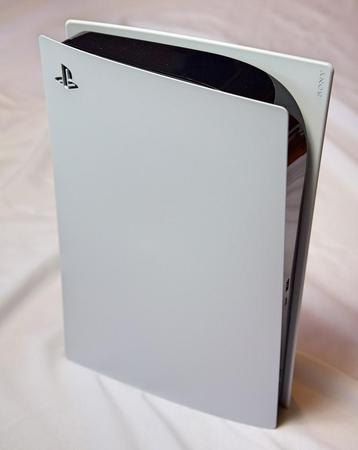 PS5 Disk Versie (Beschrijving lezen) beschikbaar voor biedingen