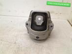SUPPORT MOTEUR DROIT Audi A4 (B8) (8K0199381KD), Autos : Pièces & Accessoires, Utilisé, Audi