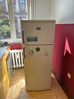 AEG koelkast met vriesvak, Elektronische apparatuur, Koelkasten en IJskasten, Ophalen, Met aparte vriezer, Zo goed als nieuw, 140 tot 160 cm