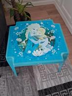 Frozen tafel en 2 nieuwe kinderstoelen, Ophalen, Zo goed als nieuw