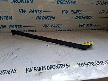 Schuifdeur Rail rechts van een Volkswagen Caddy beschikbaar voor biedingen
