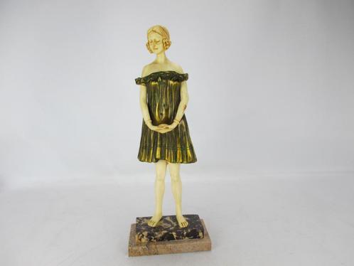 Beeldje in brons en ivorine, model" Innocence "van Chiparus, Antiquités & Art, Antiquités | Bronze & Cuivre, Bronze, Enlèvement ou Envoi