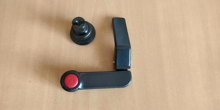 Levier de fenêtre Mercedes 508D, 608D, 613D 406 407 408 etc, Autos : Pièces & Accessoires, Vitres & Accessoires, Mercedes-Benz