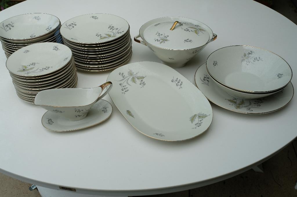 Tafelservies, Bavaria porselein, 42 stuks, Antiek en Kunst, Antiek | Servies compleet, Ophalen