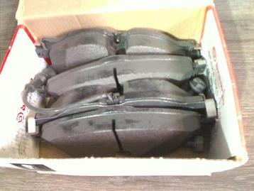 PLAQUETTES DE FREIN Volkswagen Polo VI (AW1), Utilisé, Volkswagen