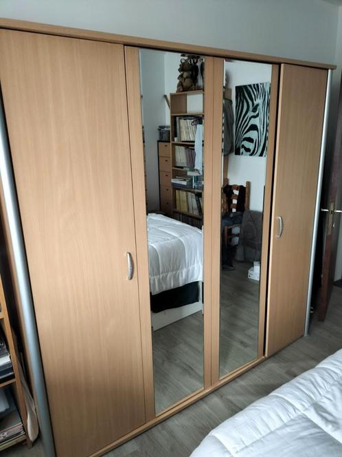Kleerkast met 4 deuren waarvan 2 spiegeldeuren, Huis en Inrichting, Kasten | Kleerkasten, Gebruikt, 150 tot 200 cm, 200 cm of meer