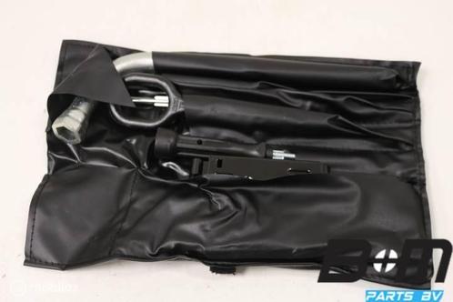 Tas met gereedschap Audi Q5 80A, Auto-onderdelen, Klein materiaal, Gebruikt