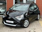 TOYOTA AYGO 1.0I 72PK |CAMERA | AIRCO | LED | BLUETOOTH |, 4 zetels, Stof, Zwart, 5 deurs