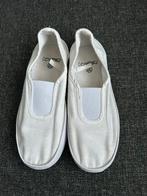 Chaussons de gym - Pointure 32, Garçon ou Fille, Comme neuf, Enlèvement, Chaussures de sport
