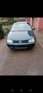 Golf lV 1600cc 16V benzine gekeurd voor verkoop, Auto's, Zwart, 1600 cc, Euro 4, Onderhoudsboekje
