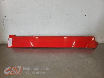 Stijl midden-links van een Volkswagen Transporter (L320) beschikbaar voor biedingen