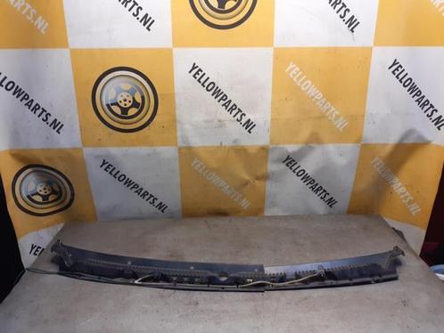 Paravent van een Suzuki Vitara, Auto-onderdelen, Carrosserie, Suzuki, Gebruikt, 3 maanden garantie, Ophalen of Verzenden