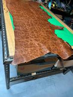 Cognac camo patina-vintage halve huid 1.5mm iets stug A495, Ophalen of Verzenden, Zo goed als nieuw