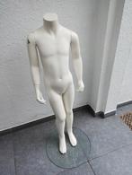 Kinder paspop op glazen voetplaat, Hobby en Vrije tijd, Naaien en Fournituren, Ophalen, Paspop