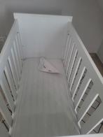 stevige babybed van merk bopita, Kinderen en Baby's, Kinderkamer | Complete kinderkamers, Ophalen, Zo goed als nieuw