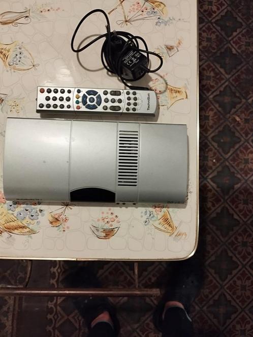 Tecnisat combo S1 antenne TNT ou parabole péritel pour TV, Audio, Tv en Foto, Schotelantennes, Gebruikt, Ophalen of Verzenden
