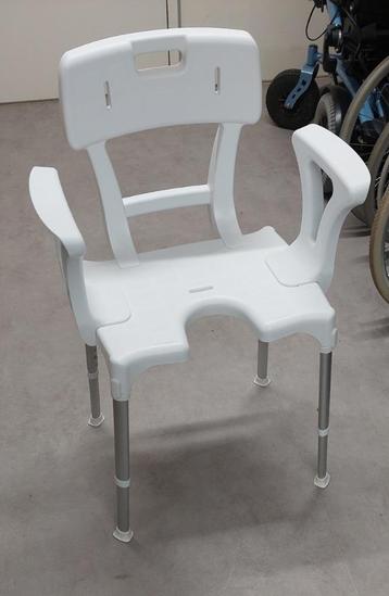 douchestoel beschikbaar voor biedingen