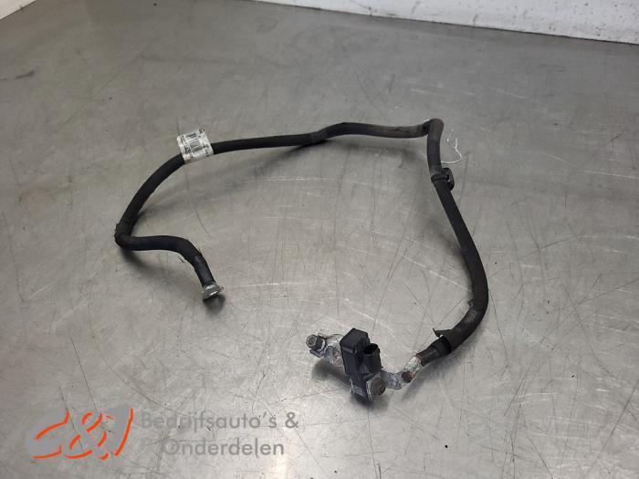 Accupool van een Opel Vivaro, Auto-onderdelen, Accu's en Toebehoren, Opel, Gebruikt, 3 maanden garantie, Ophalen of Verzenden