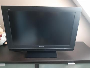 TV 82 cm