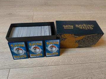 Lot van 500 Pokémon kaarten beschikbaar voor biedingen