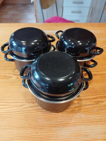 Casseroles à moules beschikbaar voor biedingen