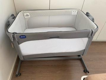 Chicco Next2Me Magic Co-sleeper met Aerosleep topper beschikbaar voor biedingen