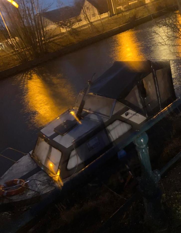 GRATIS plezierbootje, Watersport en Boten, Bootonderdelen, Zo goed als nieuw, Ophalen
