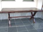 Table + 6 chaises en noyer, Ophalen