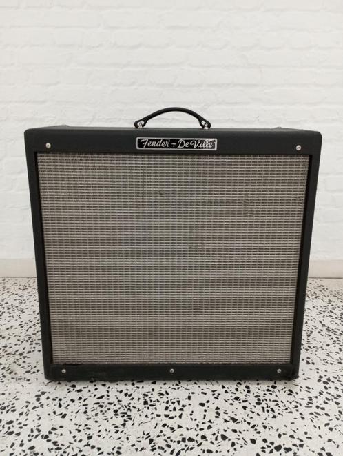 Fender Hot Rod Deville 410 + flightcase, Muziek en Instrumenten, Versterkers | Bas en Gitaar, Gebruikt, Gitaar, 50 tot 100 watt