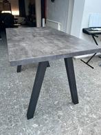 Verhoogde eet tafel, Huis en Inrichting, Ophalen, Gebruikt, 100 tot 150 cm